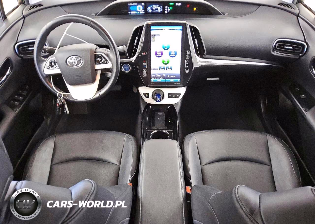 2018 Toyota Prius Prime Premium VIN:JTDKARFP4J3070714 - 8