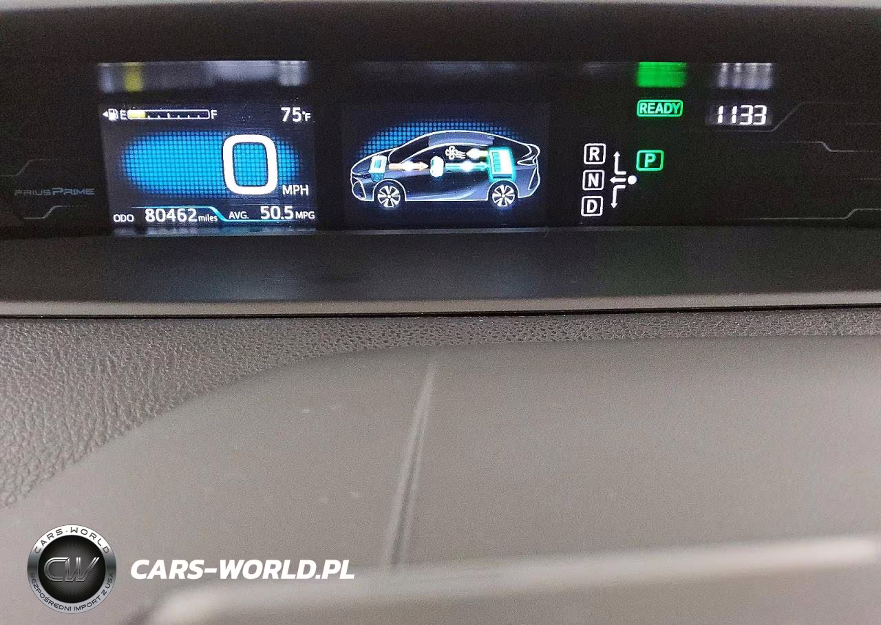 2018 Toyota Prius Prime Premium VIN:JTDKARFP4J3070714 - 9