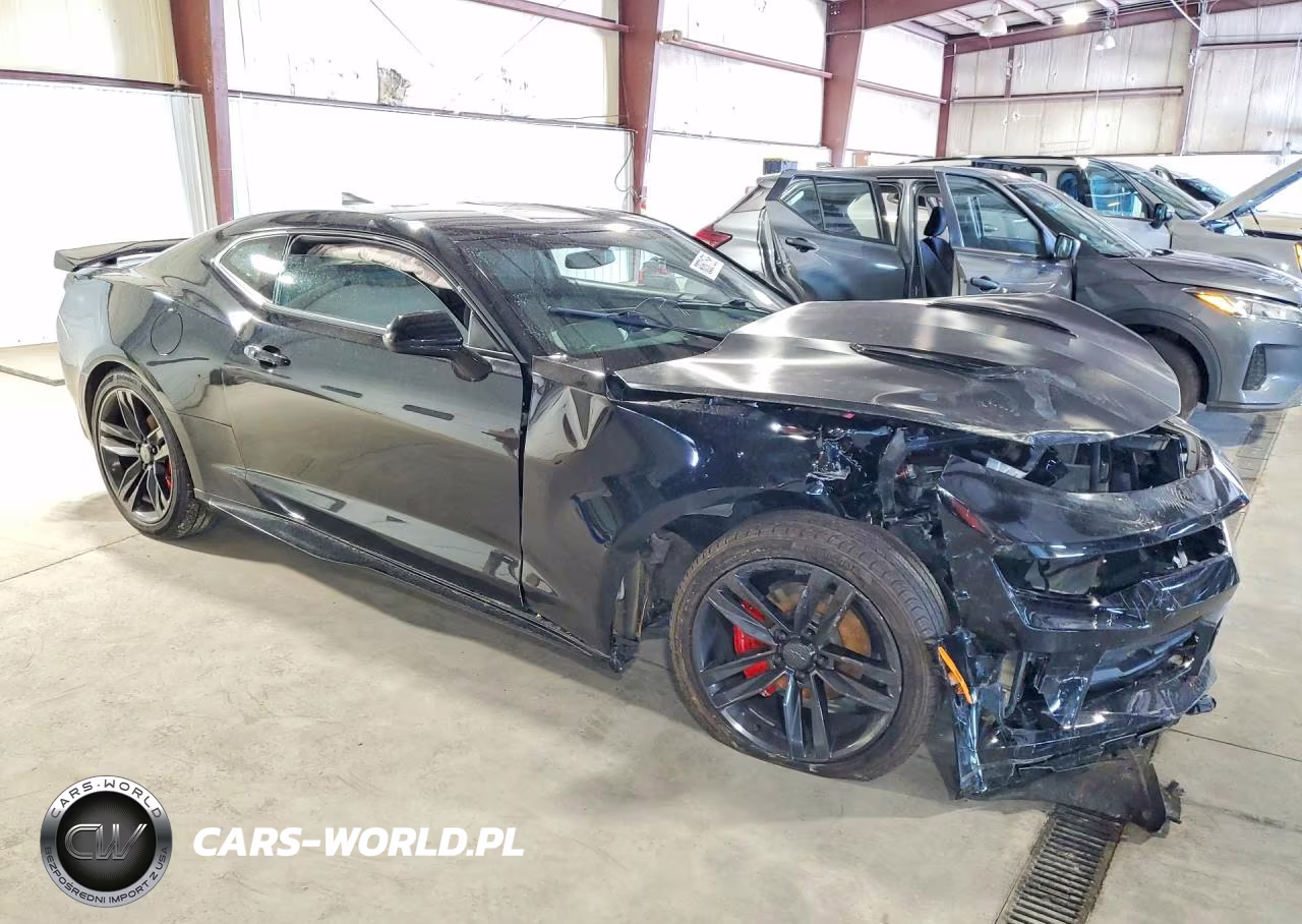 2017 Chevrolet Camaro Lt VIN:1G1FB1RX5H0111528 - 4