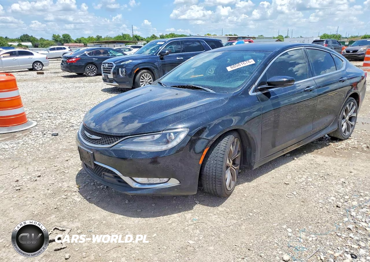 2015 Chrysler 200 C – zdjęcie 1 z 12