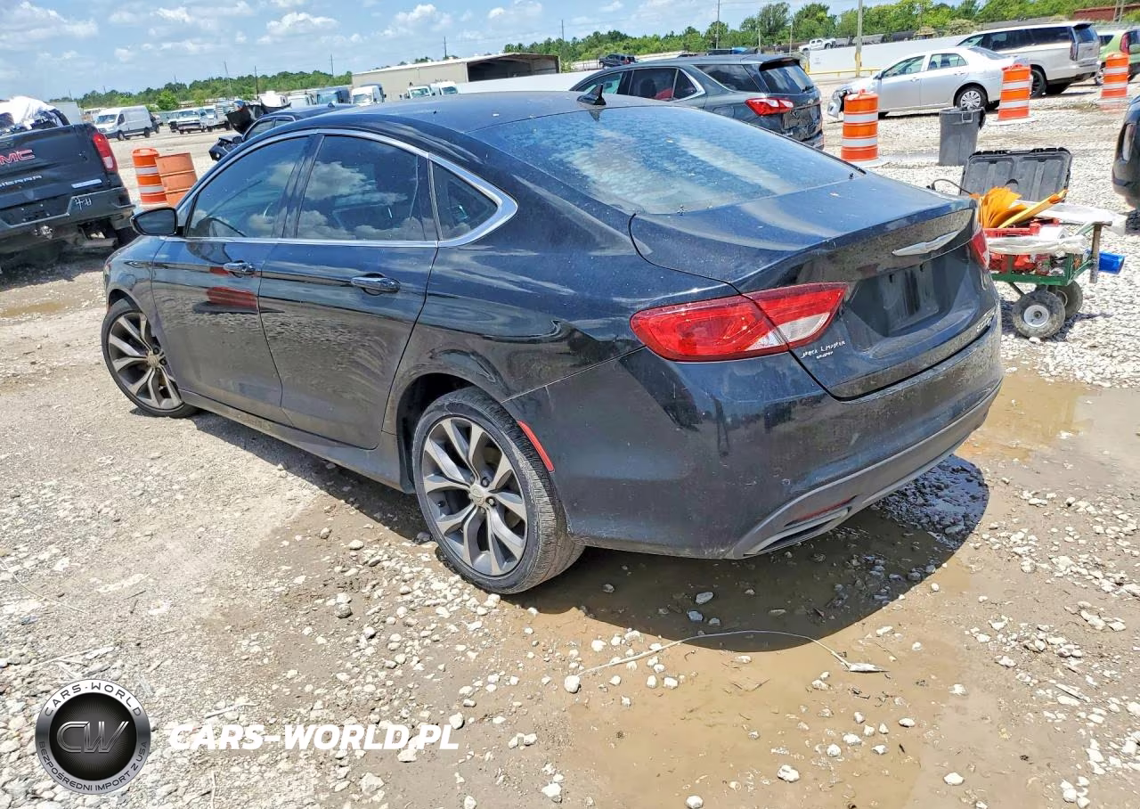 2015 Chrysler 200 C VIN:1C3CCCCG7FN519772 - 2