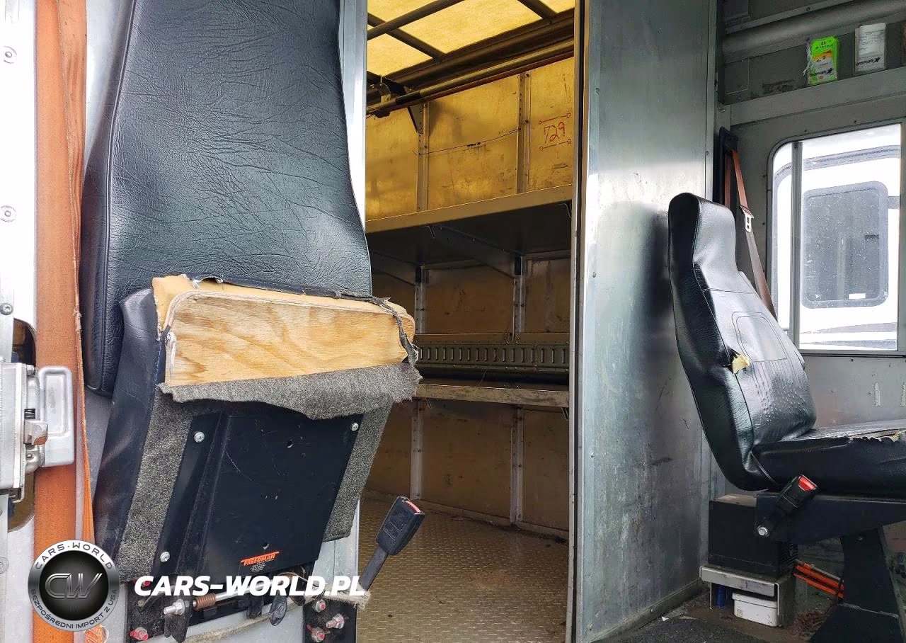 2012 Wrkh Step Van VIN:5B4MFG2E9C3448845 - 11
