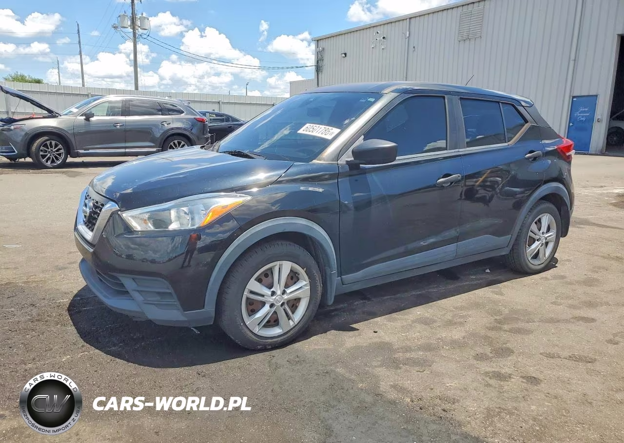 2020 Nissan Kicks S