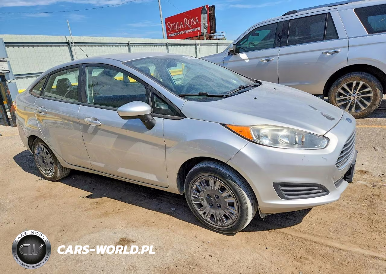 2018 Ford Fiesta S VIN:3FADP4AJ1JM142678 - 4