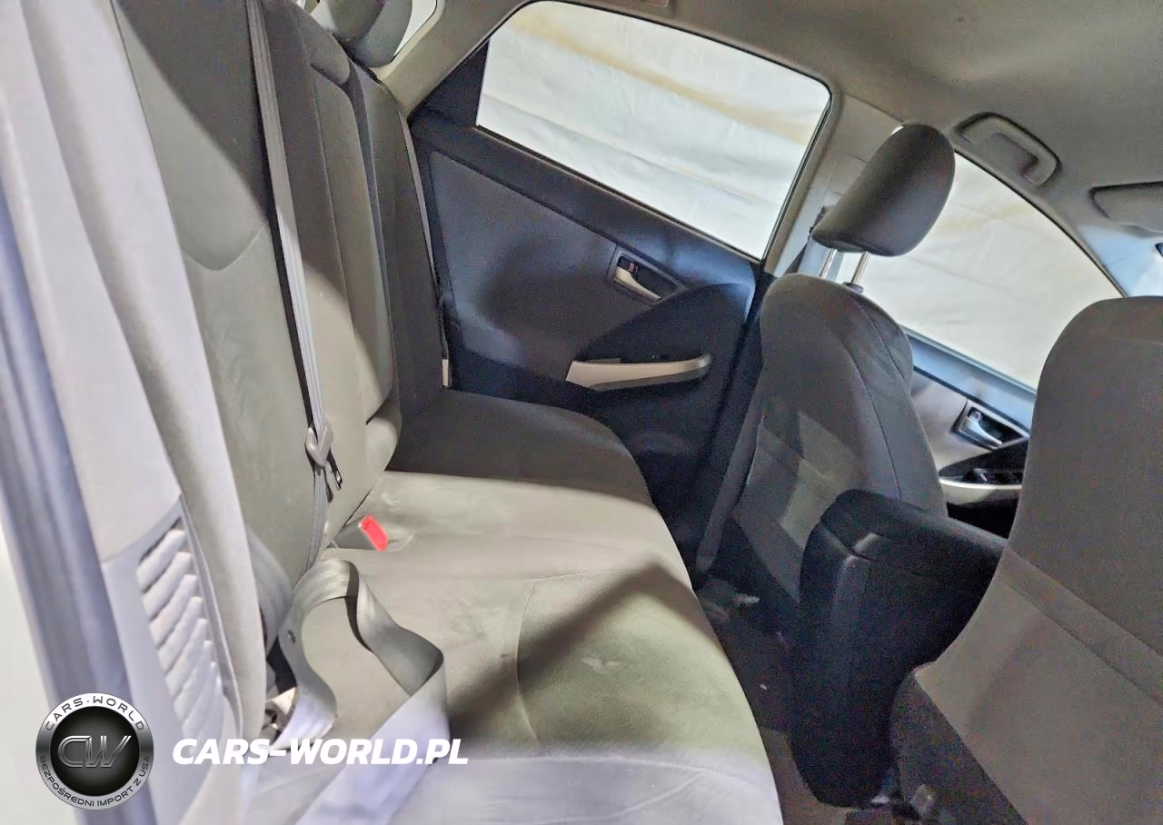 2014 Toyota Prius Two VIN:JTDKN3DU8E0360326 - 10