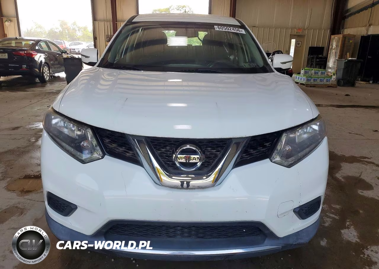 2015 Nissan Rogue S VIN:KNMAT2MV7FP581445 - 5