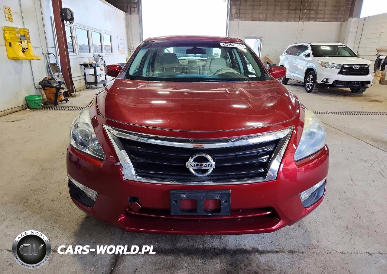 2014 Nissan Altima 2.5 S VIN:1N4AL3AP7EN261134 - 5