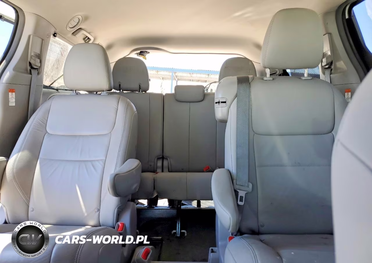 2017 Toyota Sienna Xle 8-Passenger VIN:5TDYZ3DC9HS898783 - 10