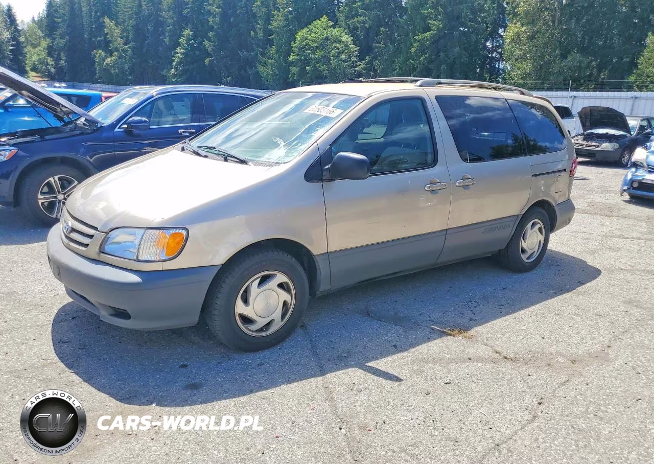 2001 Toyota Sienna Le