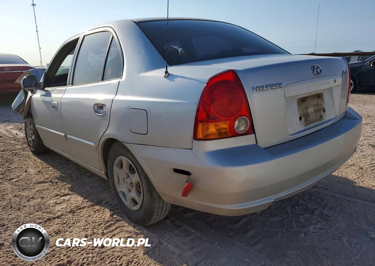 2005 Hyundai Accent Gl VIN:KMHCG45C25U598638 - 2