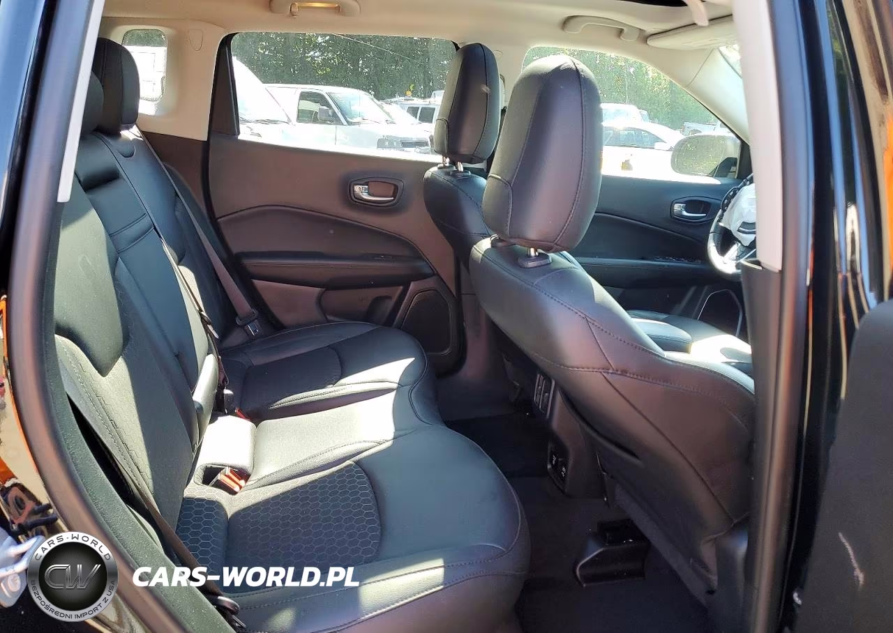 2019 Jeep Compass Latitude VIN:3C4NJDBB2KT600758 - 11