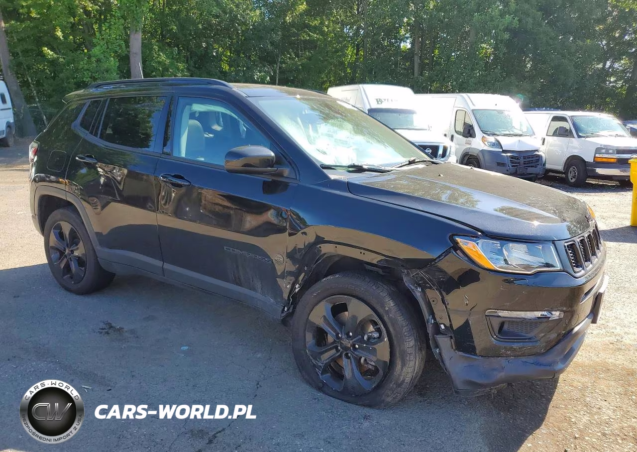 2019 Jeep Compass Latitude VIN:3C4NJDBB2KT600758 - 4
