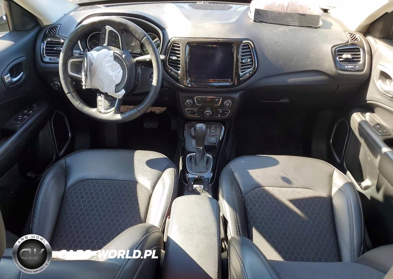 2019 Jeep Compass Latitude VIN:3C4NJDBB2KT600758 - 8