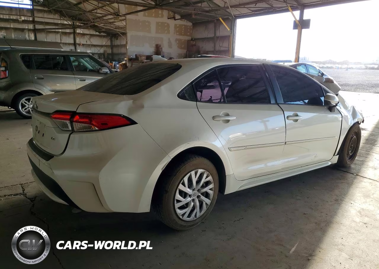 2021 Toyota Corolla Le VIN:5YFEPMAE8MP256871 - 3