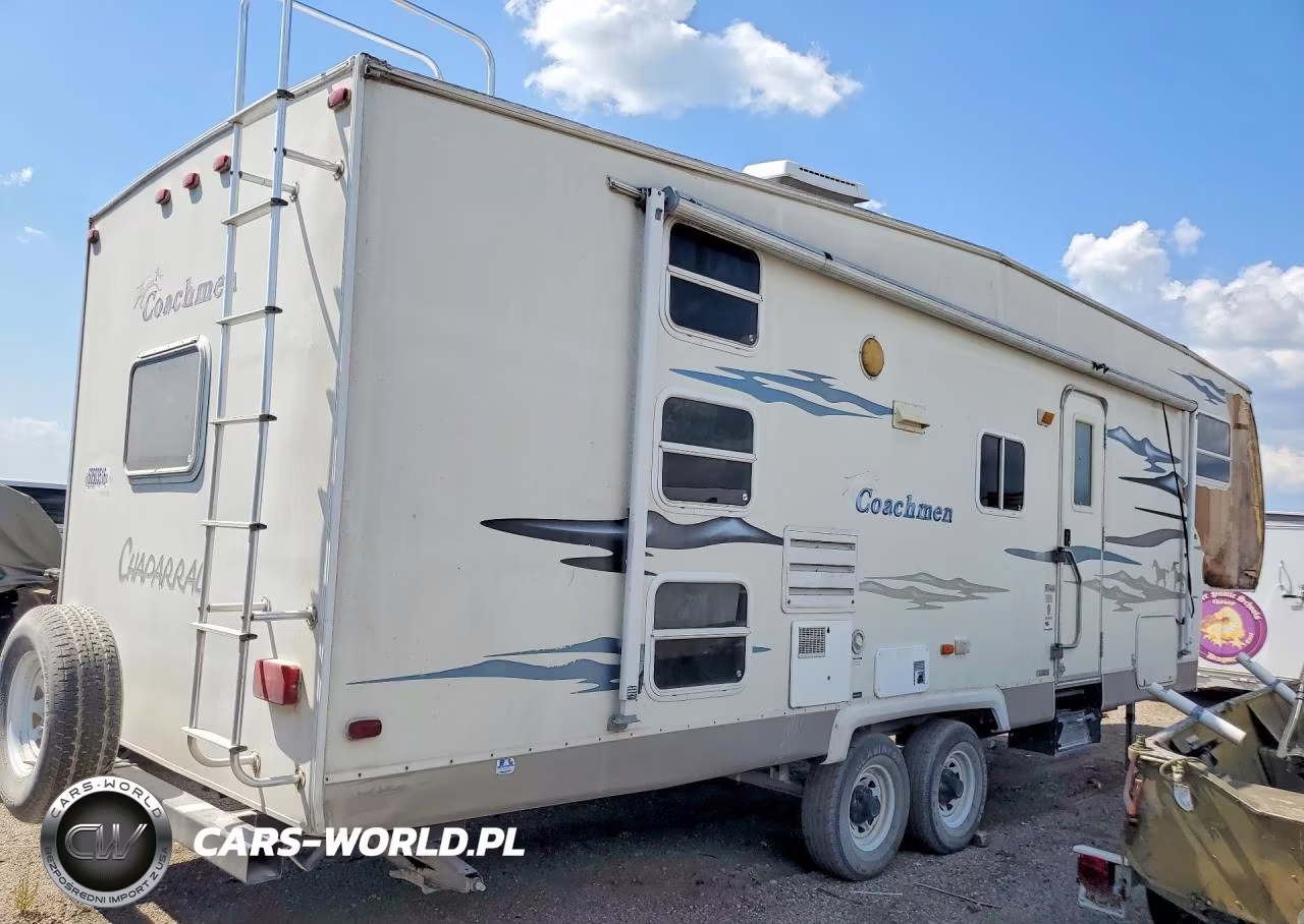 2004 Coachmen Chaparral Camper VIN:1TC3B056341307414 - 3