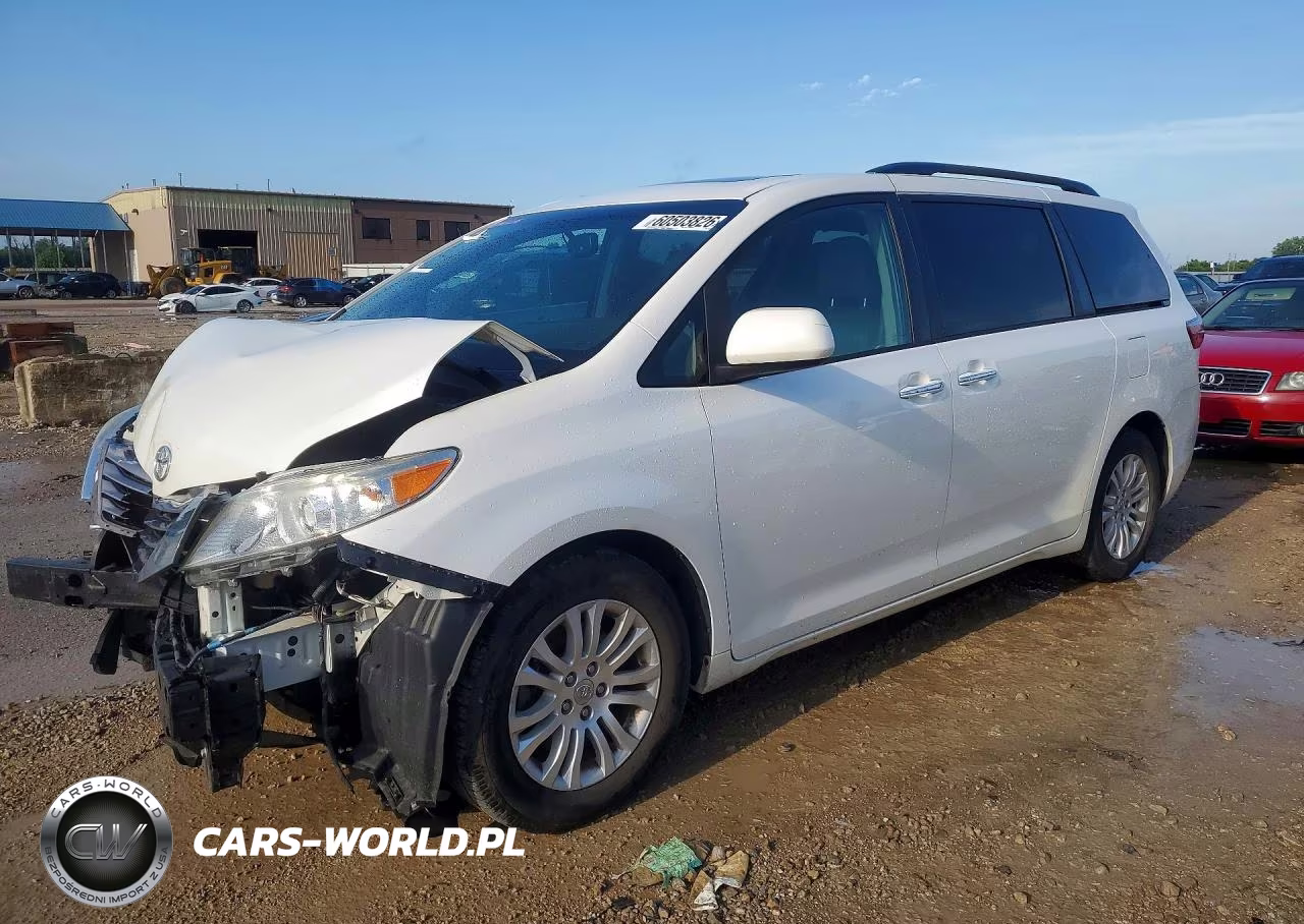 2016 Toyota Sienna Xle 8-Passenger