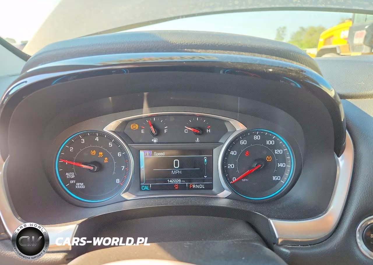 2018 Chevrolet Traverse Lt VIN:1GNERGKW2JJ108161 - 9