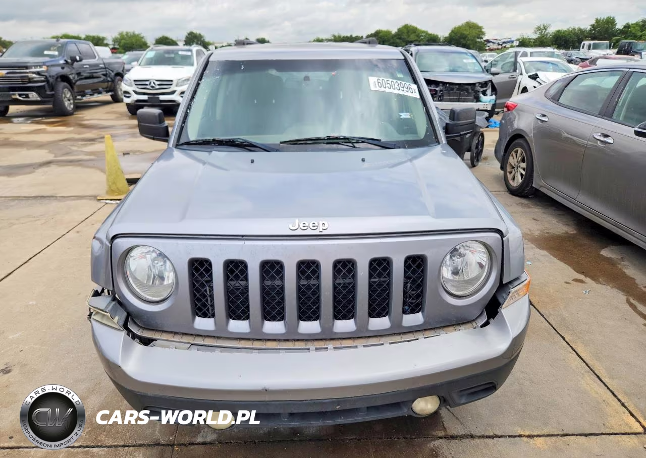 2015 Jeep Patriot Latitude VIN:1C4NJPFA0FD126338 - 5
