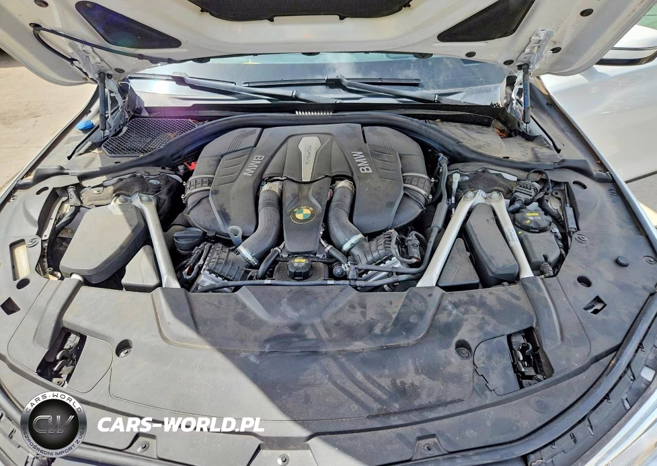 2019 BMW 750 I VIN:WBA7F0C56KGM25864 - 11
