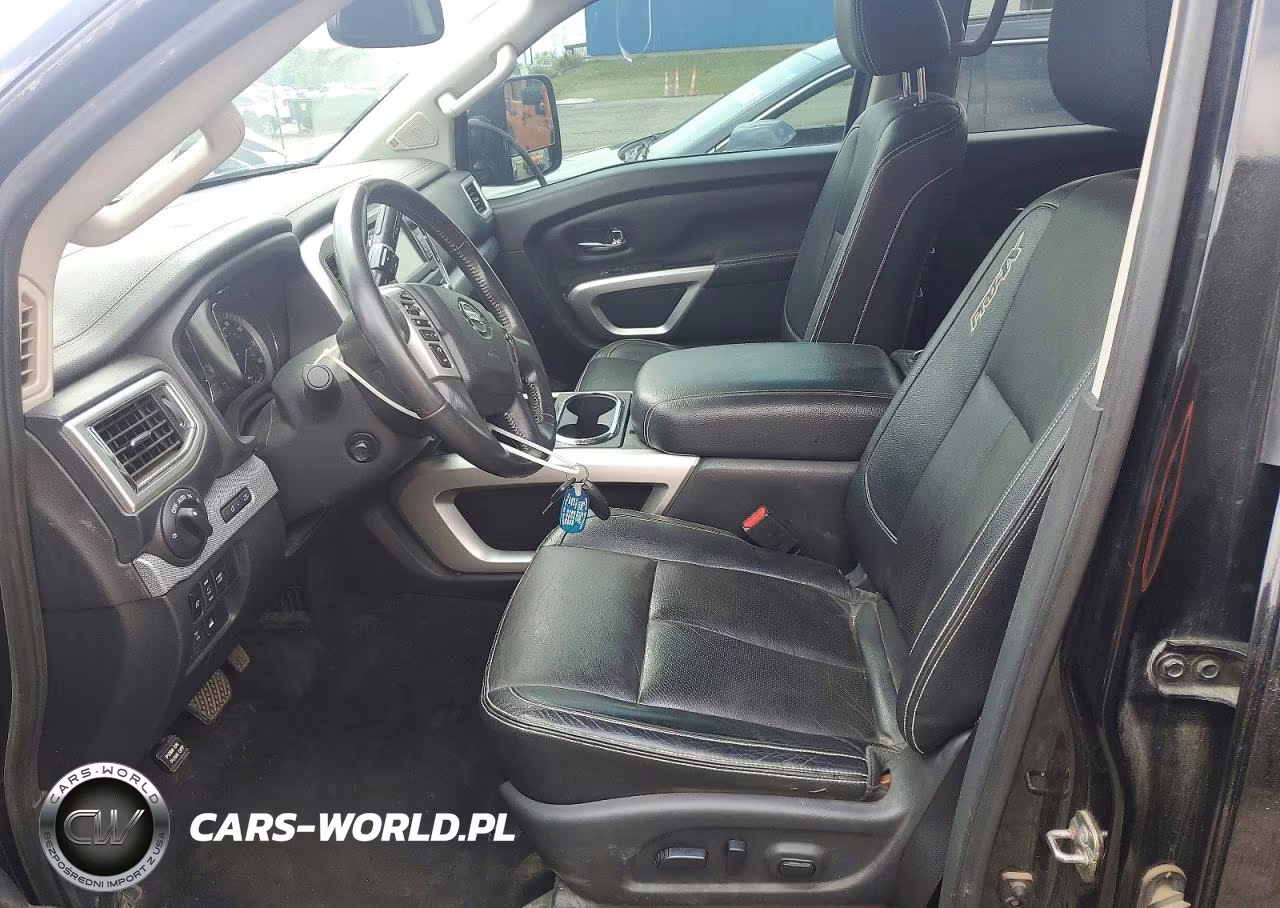 2018 Nissan Titan Xd Pro-4X VIN:1N6BA1F46JN541609 - 7