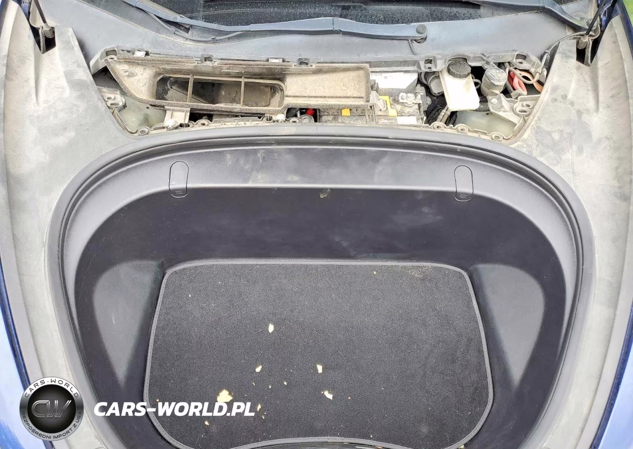 2018 Tesla Model 3 VIN:5YJ3E1EB5JF093681 - 11