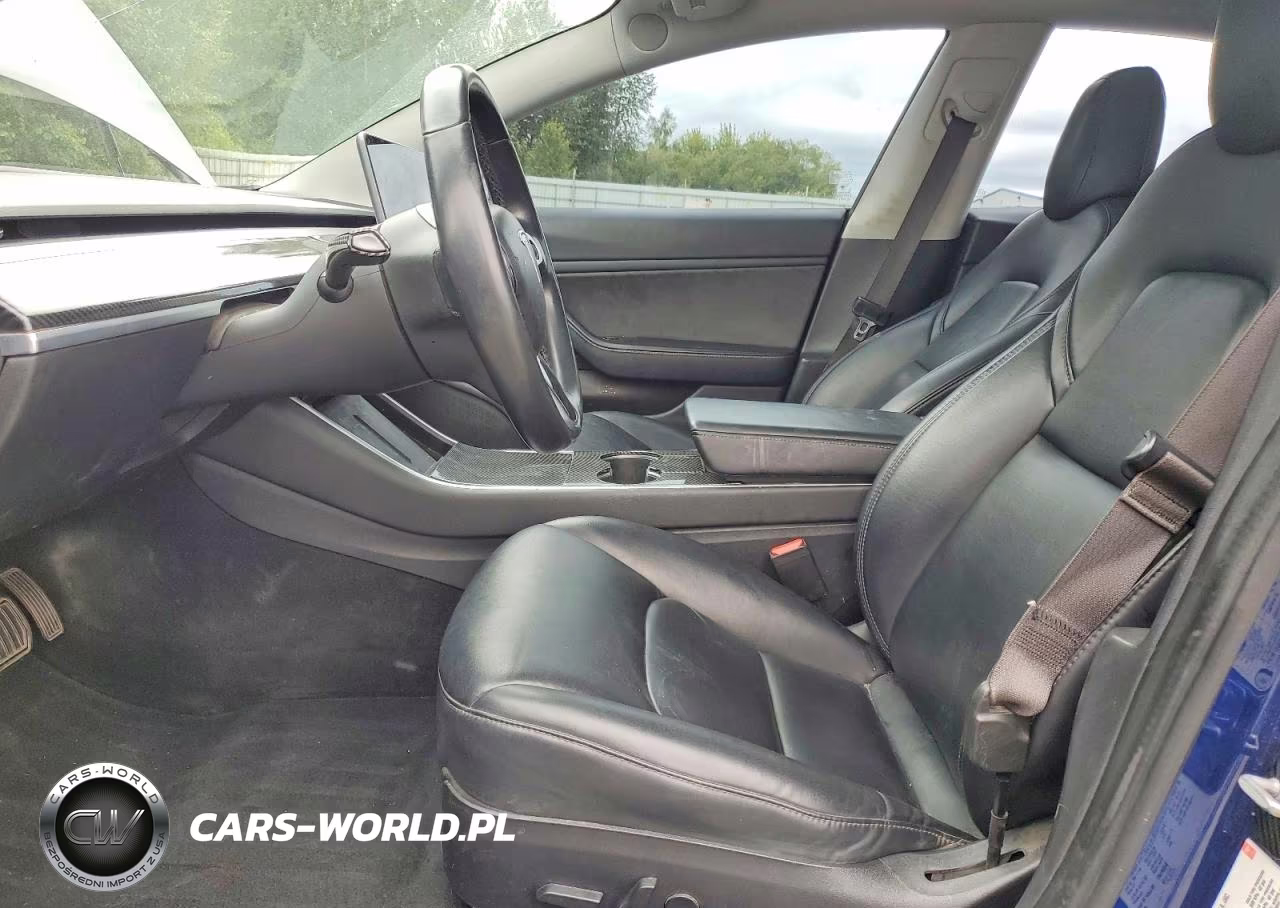 2018 Tesla Model 3 VIN:5YJ3E1EB5JF093681 - 7