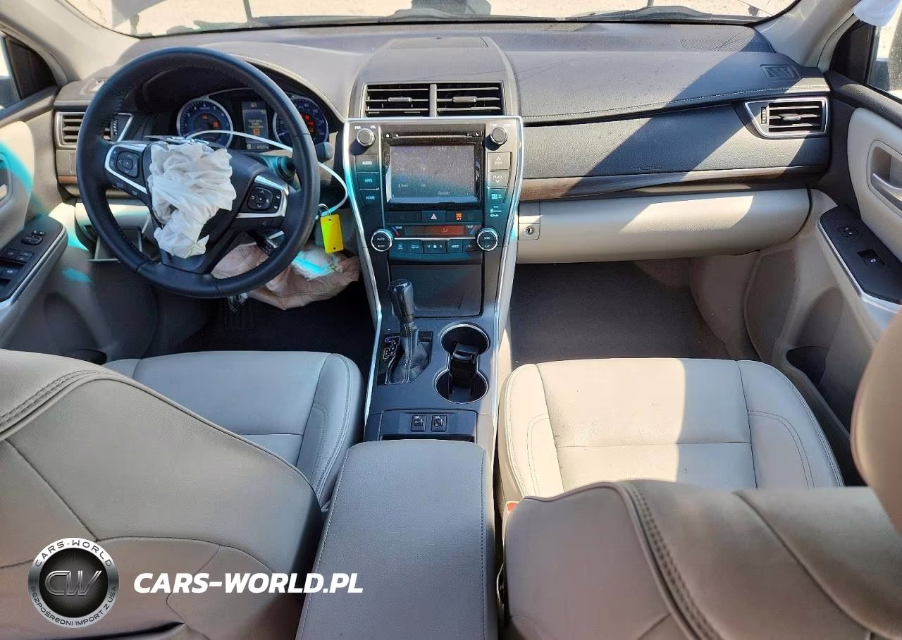 2015 Toyota Camry Xle VIN:4T4BF1FK7FR490641 - 8