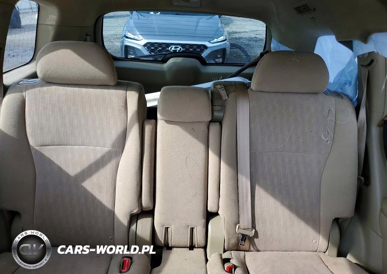 2010 Toyota Highlander Sport VIN:5TDEK3EH8AS002075 - 10