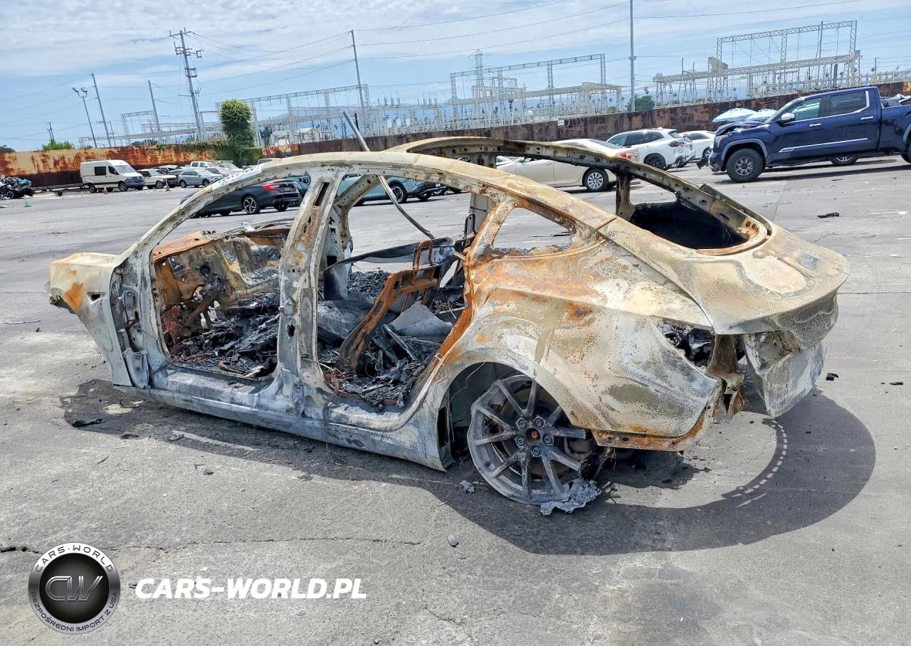 2020 Tesla Model 3 VIN:5YJ3E1EB5LF650043 - 2