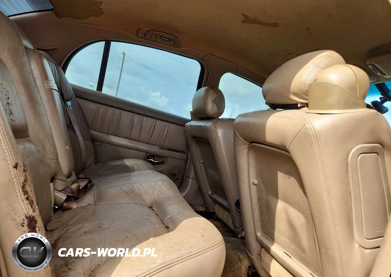2000 Buick Park Avenue VIN:1G4CW54K7Y4261212 - 10