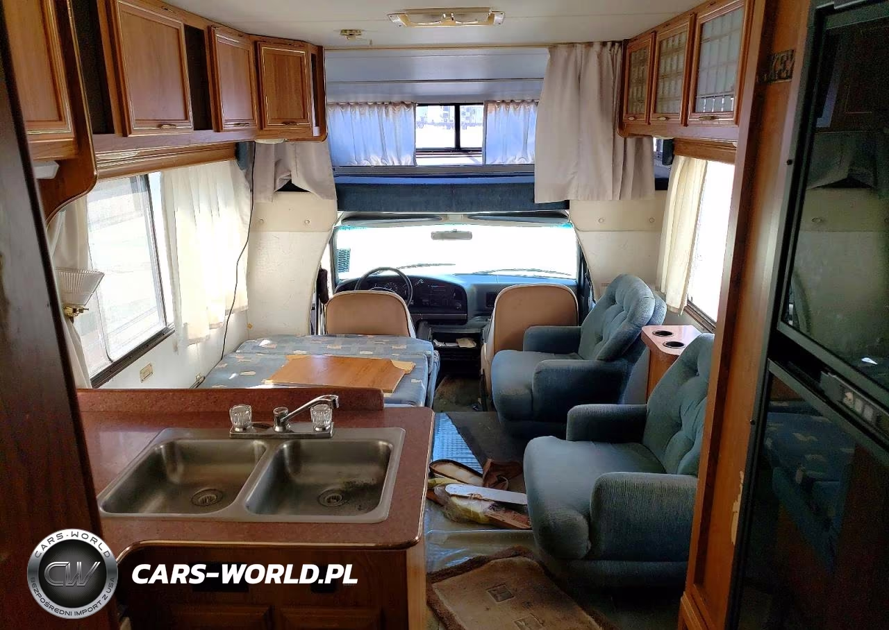 1992 Ford Coachmen Rv VIN:1FDKE30G0NHA05244 - 5