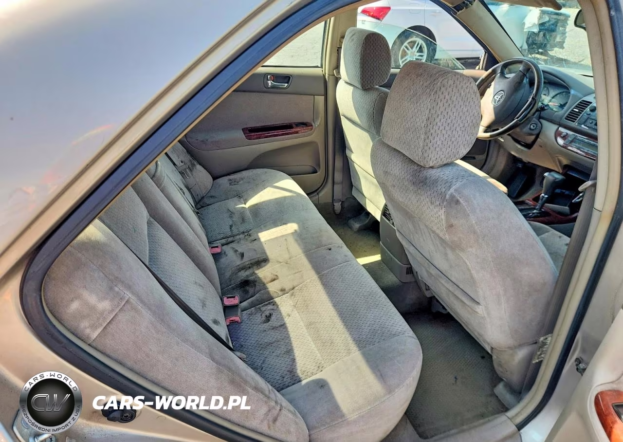 2003 Toyota Camry Xle VIN:4T1BE32K33U206142 - 10