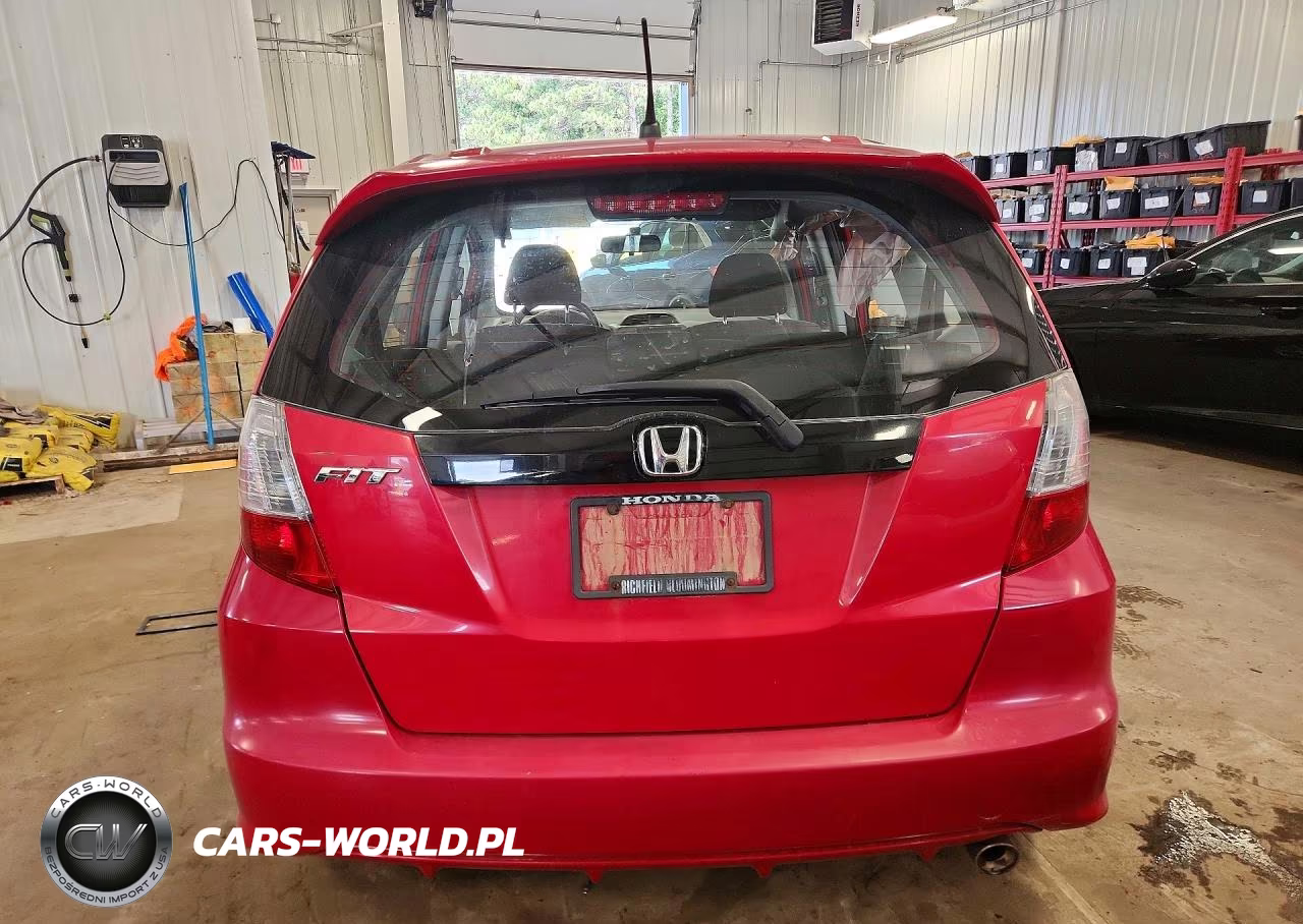 2010 Honda Fit Sport VIN:JHMGE8H48AC029427 - 6