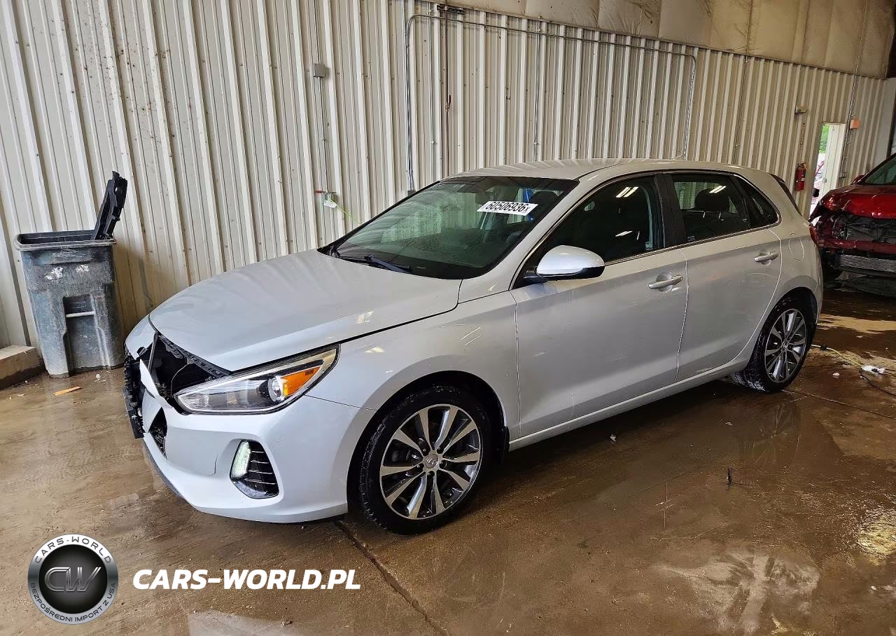 2018 Hyundai Elantra Gt Base – zdjęcie 1 z 12