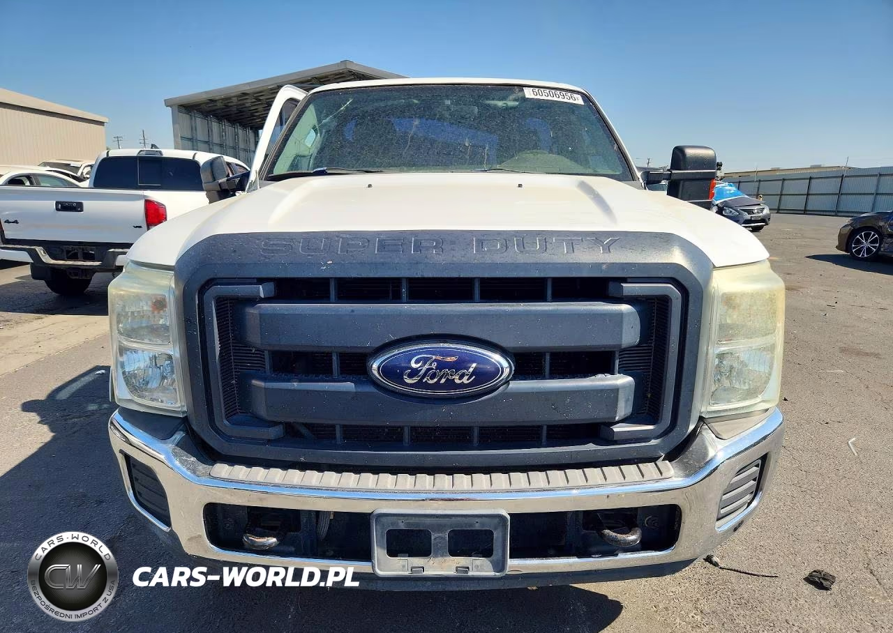 2012 Ford F250 Super Duty VIN:1FTBF2A61CEB17311 - 5