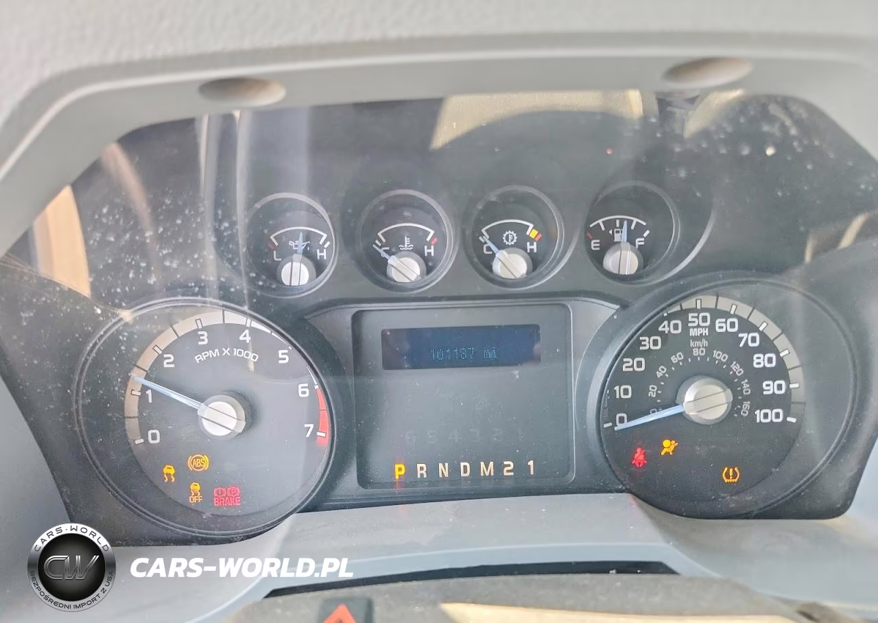 2012 Ford F250 Super Duty VIN:1FTBF2A61CEB17311 - 9