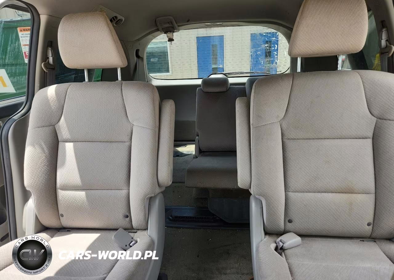 2015 Honda Odyssey Lx VIN:5FNRL5H24FB024426 - 10