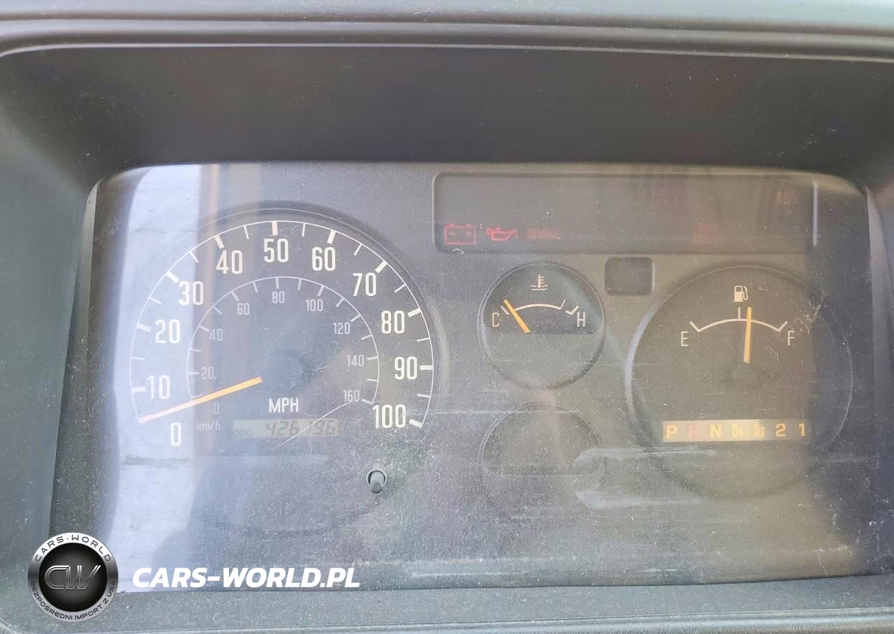 1999 Isuzu Npr VIN:4KLC4B1R0XJ004127 - 9