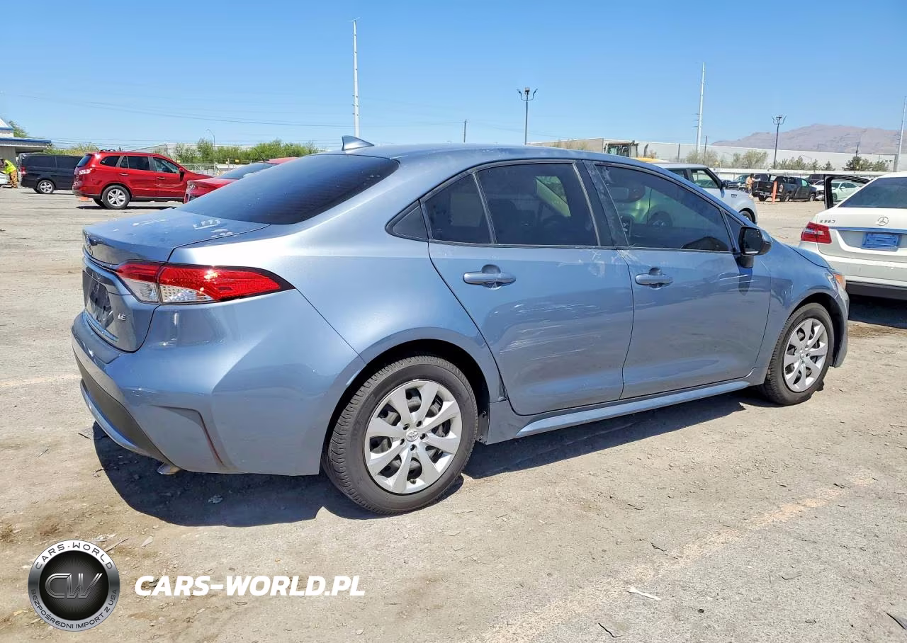 2021 Toyota Corolla Le VIN:JTDEPMAE8MJ131924 - 3