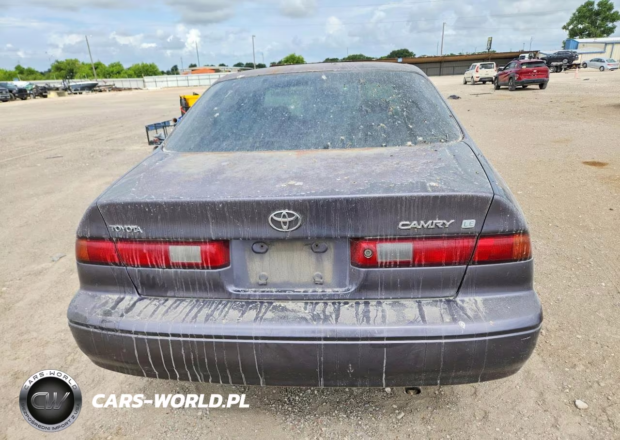1997 Toyota Camry Le VIN:JT2BG22K8V0048764 - 6