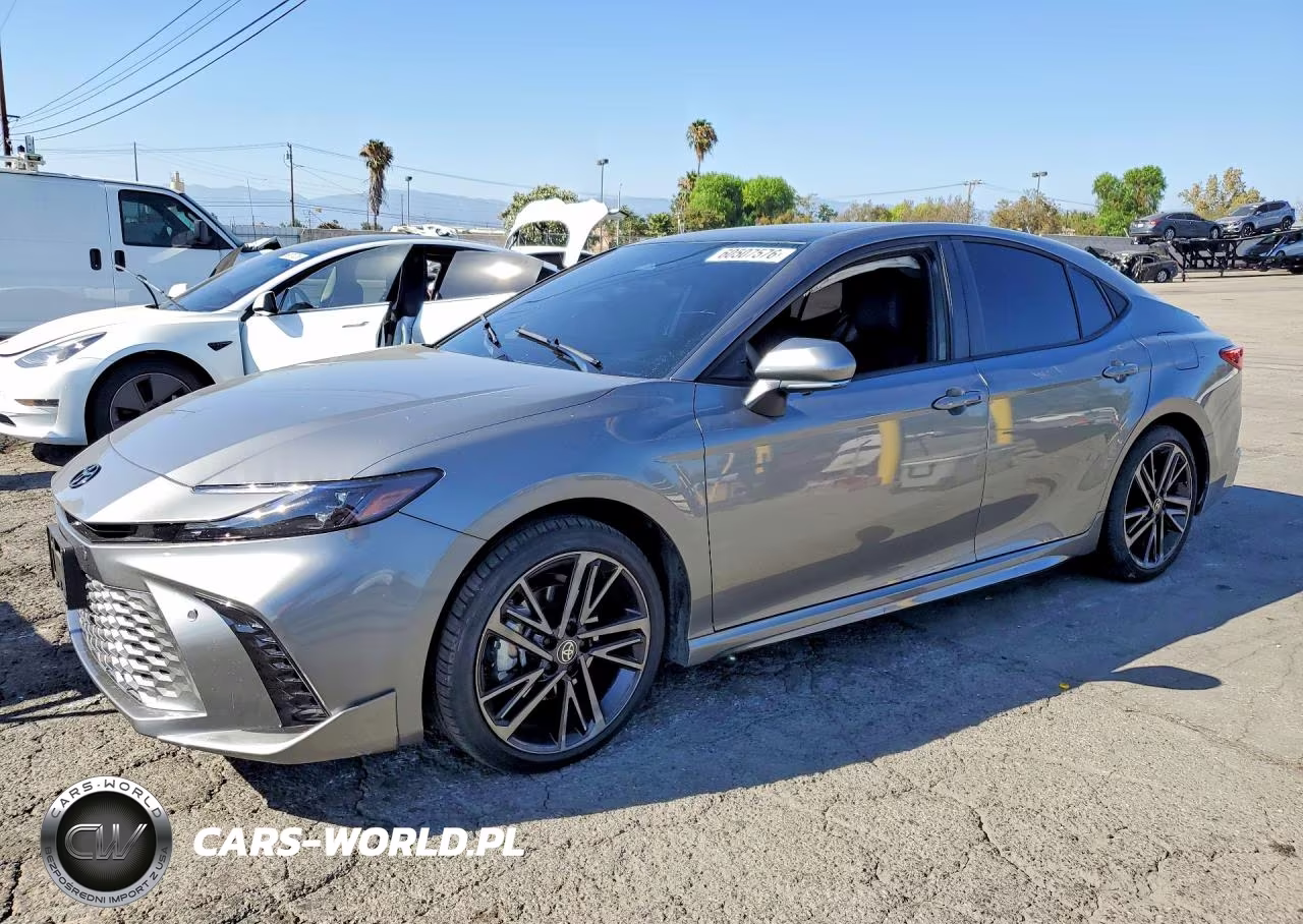 2026 Toyota Camry Xse – zdjęcie 1 z 12