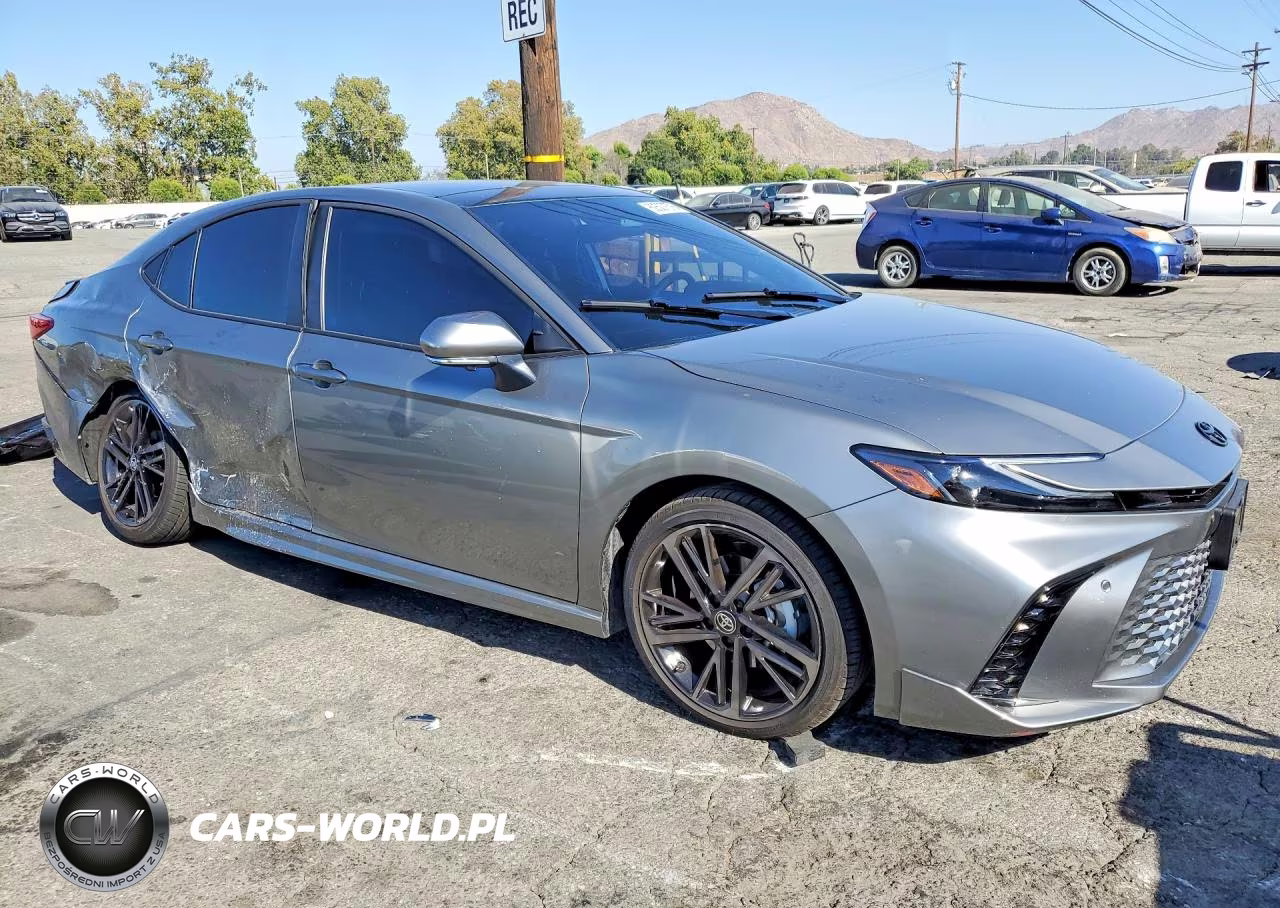 2026 Toyota Camry Xse VIN:4T1DAACK9TU296646 - 4