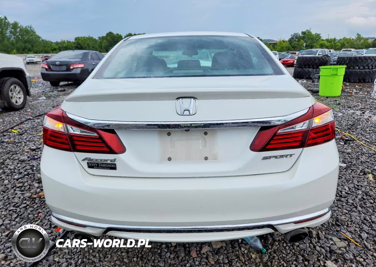 2016 Honda Accord Sport VIN:1HGCR2F5XGA093794 - 6