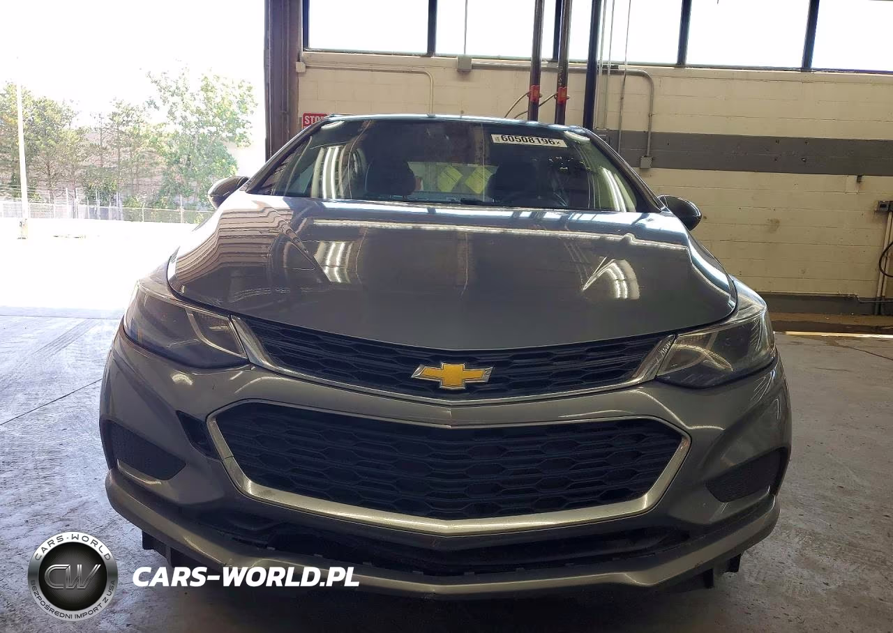 2018 Chevrolet Cruze Lt VIN:1G1BE5SM1J7243308 - 5