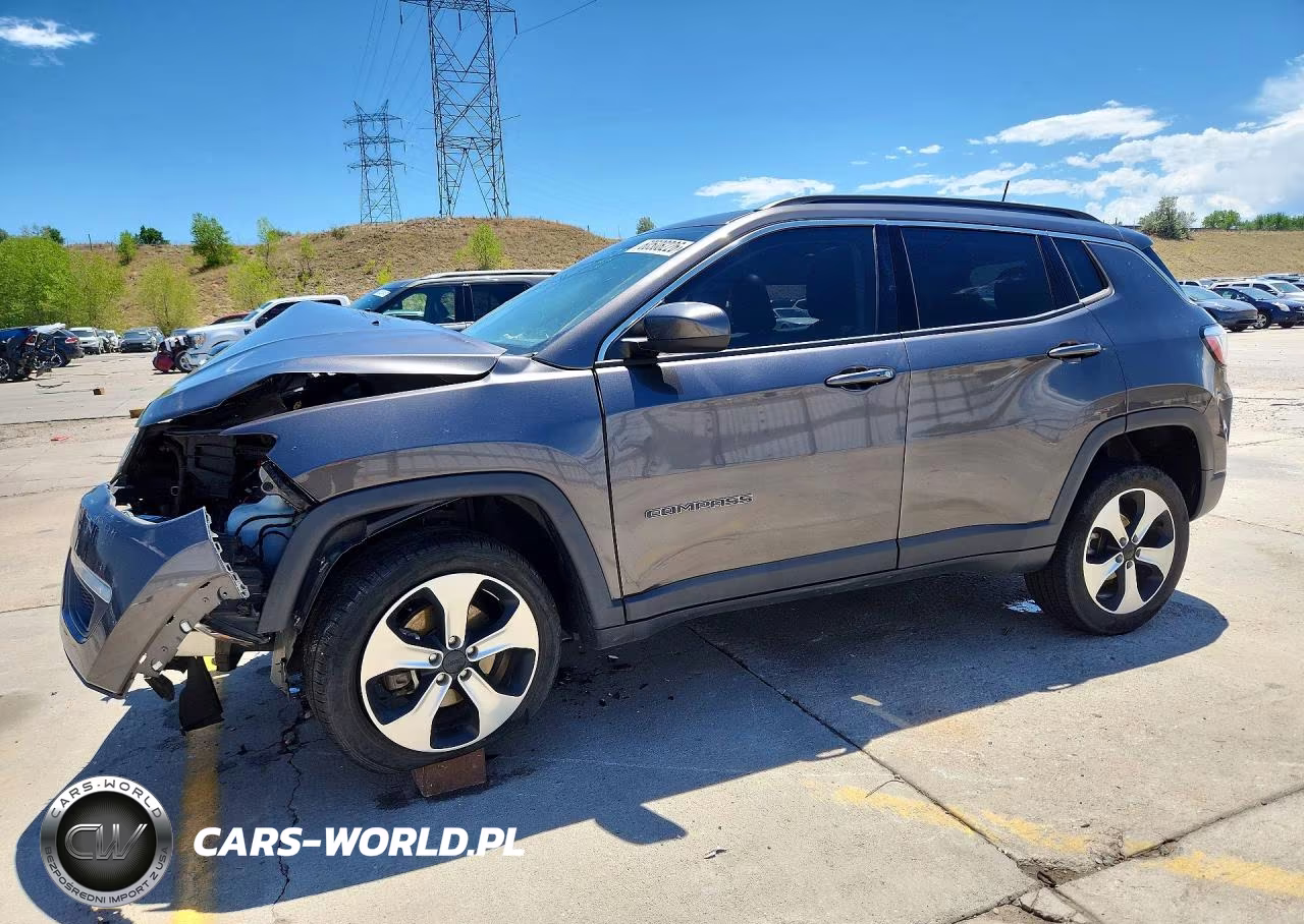 2017 Jeep Compass Latitude – zdjęcie 1 z 14