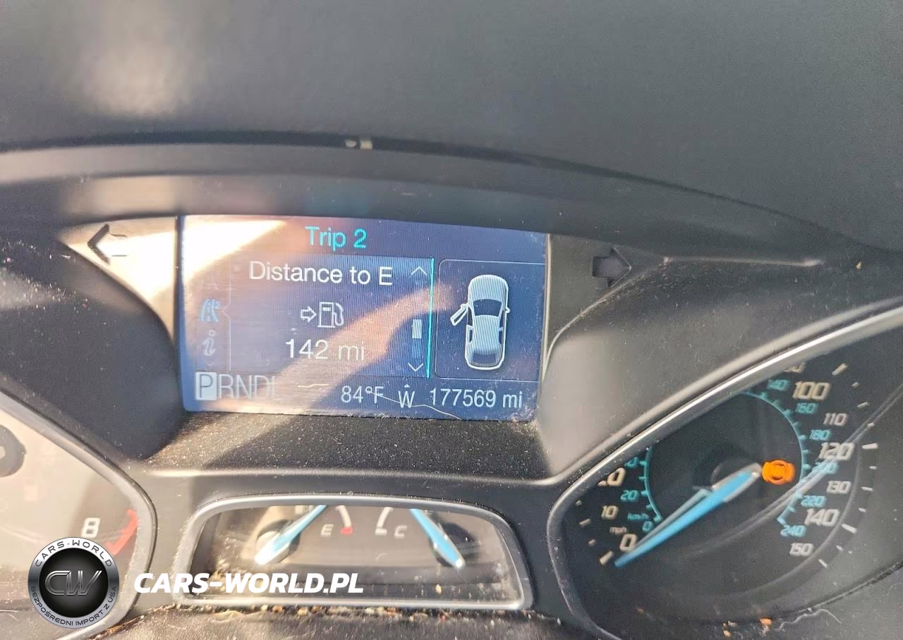2012 Ford Focus Se VIN:1FAHP3F29CL193766 - 9