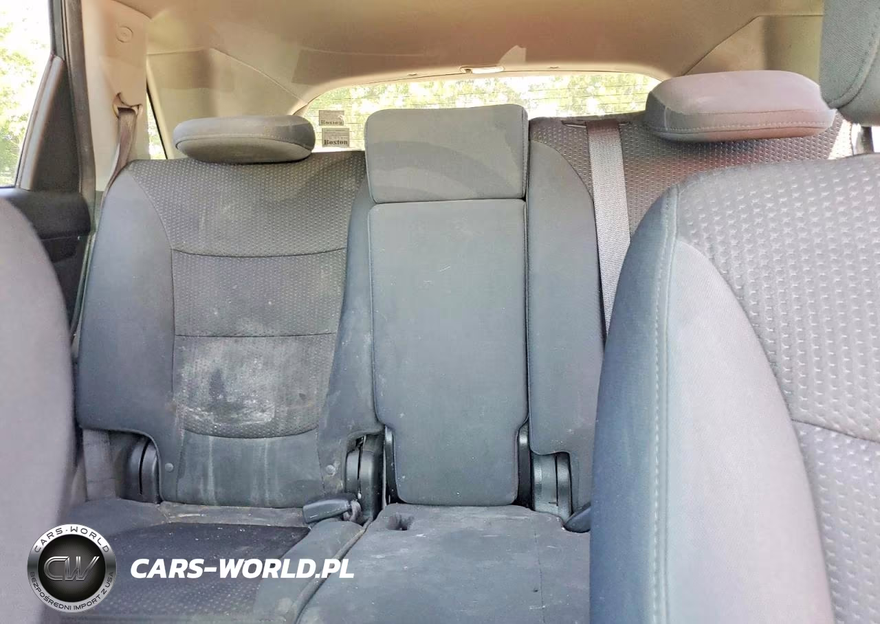 2011 Kia Sorento Lx VIN:5XYKT4A1XBG089281 - 10