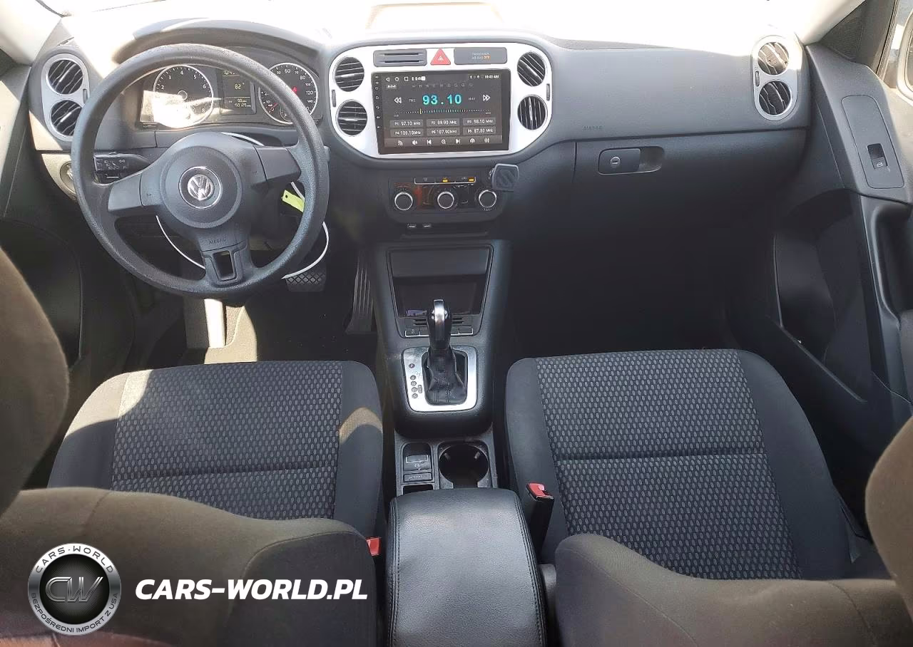 2011 Volkswagen Tiguan S VIN:WVGAV7AX4BW538268 - 8