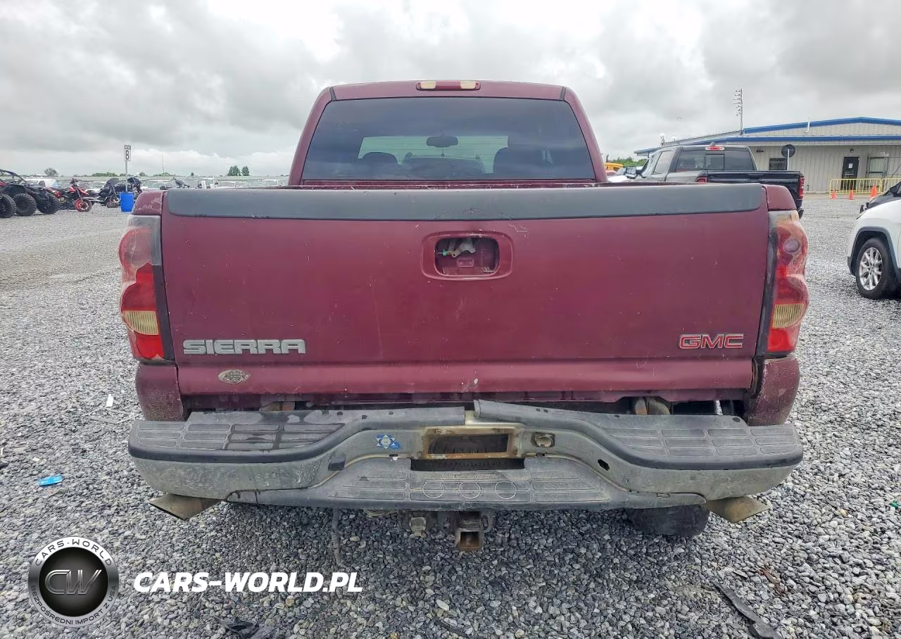 2003 GMC Sierra C1500 Heavy Duty VIN:1GTGC13UX3F124336 - 6