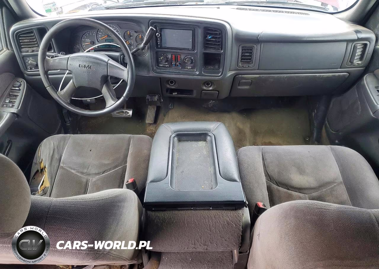 2003 GMC Sierra C1500 Heavy Duty VIN:1GTGC13UX3F124336 - 8